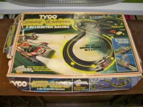 Tyco Nite-Glow Slot Car Racing Set | HubPages