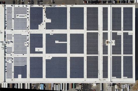 Tesla Gigafactory Nevada gets another batch of rooftop solar panels