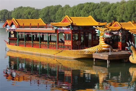 Chinese dragon boat stock image. Image of asia, sunlight - 23756739