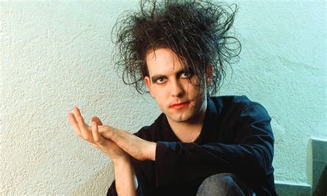 Robert Smith cuenta cómo se grabó Disintegration, el disco más exitoso de The Cure - Rolling ...