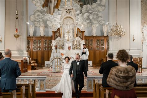 Christina & Robert || A Fall Wedding In Downtown Steubenville — G Photography & Films