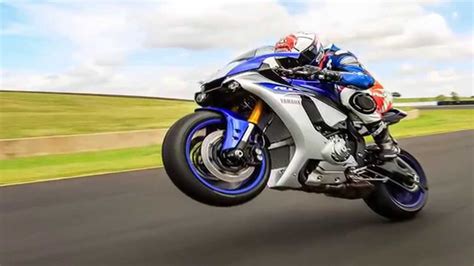 Yamaha YZF R1 First Ride top speed - YouTube