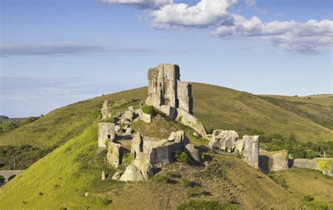 5 Dorset Castles you Cannot Miss - Britain's Castles