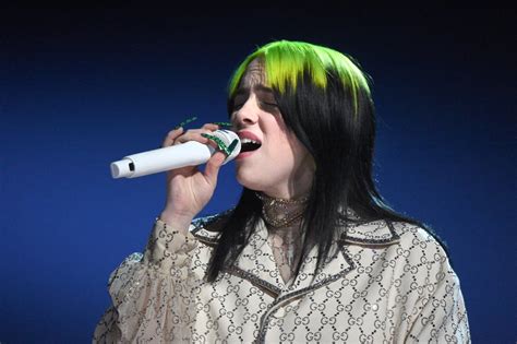 Billie Eilish's Performance at the Grammys 2020 | Video | POPSUGAR Entertainment Photo 74