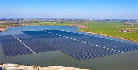 First floating solar power plant project initiated in Greece