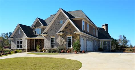 Pros and Cons of Custom Built Homes