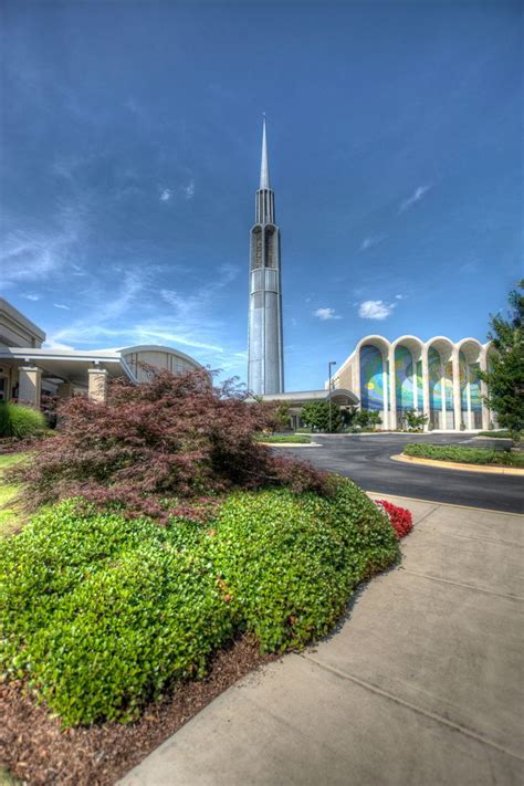 Alabama Church Gives $16,500 In Grocery Gift Cards To Furloughed ...