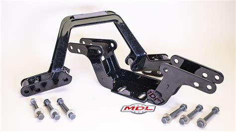 Mopar 70-74 E & 71-74 B body Crossmember T56 - Modern Driveline