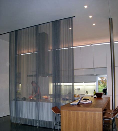 Architectural Mesh and Metal Curtains: Finishes, Structures, Applications, Ordering Tips, Projects