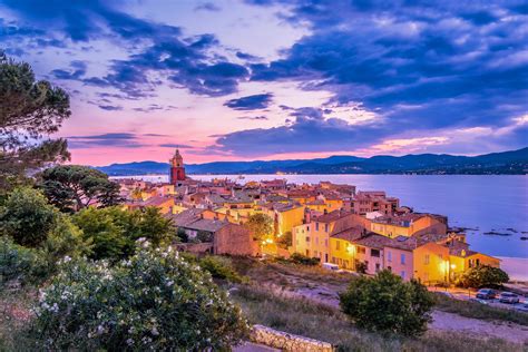 Night fall over Saint Tropez in south of France, scenic view with dramatic sky 15190524 Stock ...