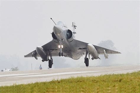 Indian Air Force Mirage-2000: All You Need to Know About the Fighter ...