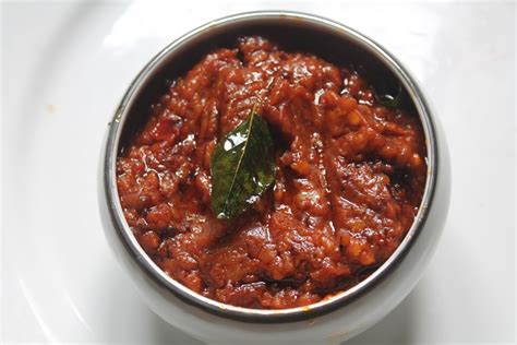 Tomato Chutney Recipe - Yummy Tummy