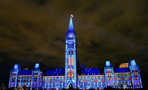 Parliament Hill in Ottawa, Ontario - Kid-friendly Attractions | Trekaroo