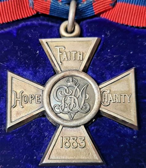 SISTER CURRIE SOUTH AFRICA FRANCE WW1 ROYAL RED CROSS 2ND CLASS MEDAL CASE RARE | JB Military ...