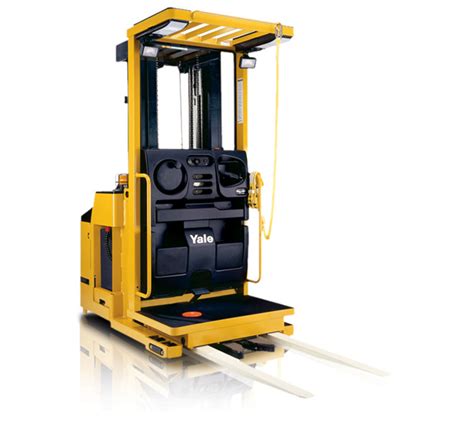 Yale Order Selector & Picker Rental | Hy-Tek Material Handling [Shop]