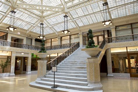 Rookery Building · Tours · Chicago Architecture Center - CAC