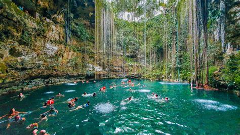 Cenote Ik Kil or The Sacred Blue Cenote » Travel with new eyes