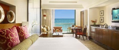 Reef Atlantis One Bedroom Ocean Suite | www.resnooze.com