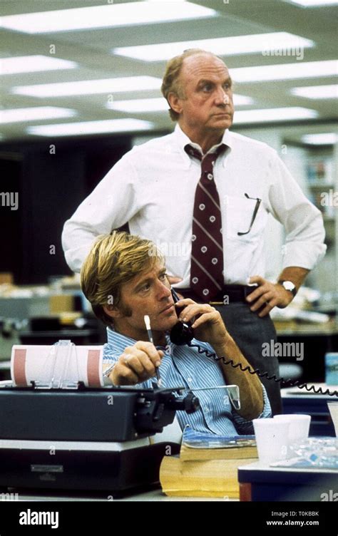 ROBERT REDFORD, JACK WARDEN, ALL THE PRESIDENT'S MEN, 1976 Stock Photo - Alamy