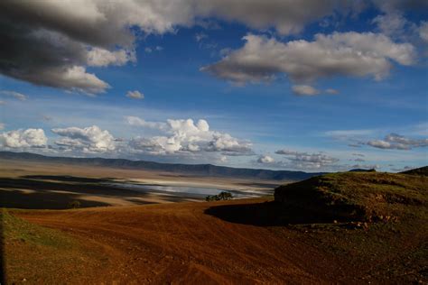 Ngorongoro Crater, Tanzania Sunrise Sunset Times