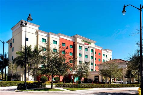 COURTYARD BY MARRIOTT MIAMI HOMESTEAD $107 ($̶1̶2̶0̶) - Updated 2022 ...