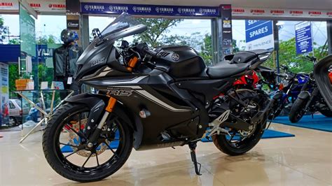 2022 Yamaha R15 V4 | Dark Knight | Walkaround - 2022 Yamaha R15 Version ...