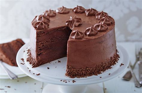 Triple Chocolate Cake Recipe | Cake Recipes | Tesco Real Food