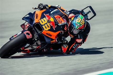 KTM Factory Racing: Malaysian GP Sprint Race Report | Inside Motorcycles Magazine