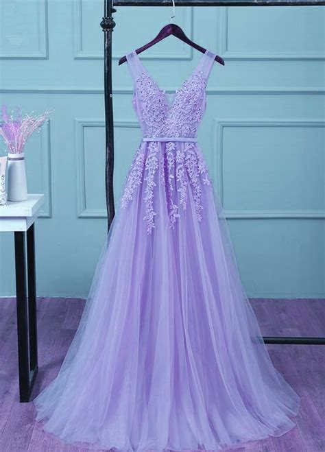 Light Purple Tulle V-neckline Applique And Beaded Junior Prom Dress 2019, Charming Formal Gown ...