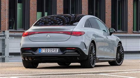 Mercedes EQE 350+ (2022) im ersten Fahrbericht: Leiser Luxus