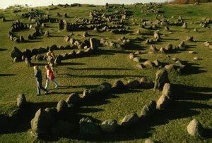 How Ancient Nordic Viking Funeral Burials Reflect Common World Traditions - SevenPonds ...