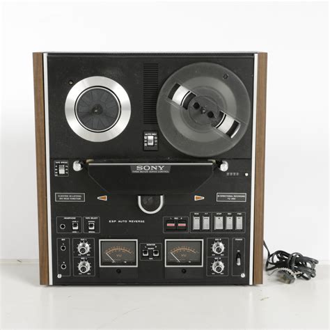 Vintage Sony Deluxe Reel-to-Reel Tape Recorder | EBTH