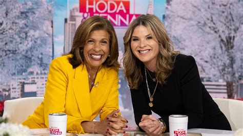 Today's Hoda Kotb is unrecognizable with super long hair transformation - and wait 'till you see ...