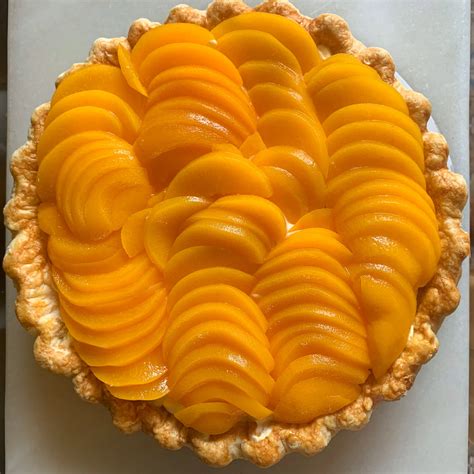 MANGO & PEACH PIE (WHOLE) – Bungalow Café & Bakery