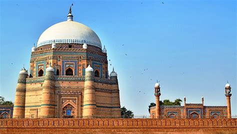 Multan Travel Information - Pakistan Travel Guide