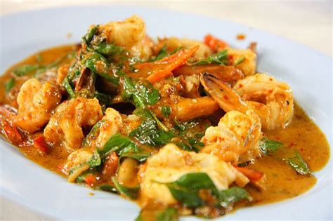 Prawns in Coconut Sauce (Kamba wa nazi) (Tested) - Together Women Rise