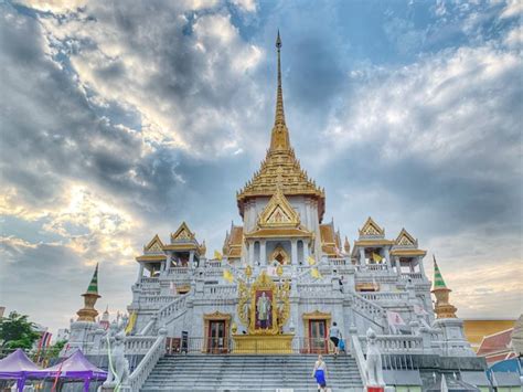 Wat Traimit (Temple of the Golden Buddha) - Bangkok - Guide to Thailand