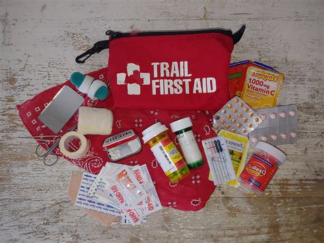 Why Emergency Kits Are Important in Hiking - Mueller Multimedia