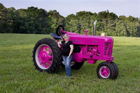 See Terris' story at http://antiquetractorblog.com/2014/10/08/1956 ...