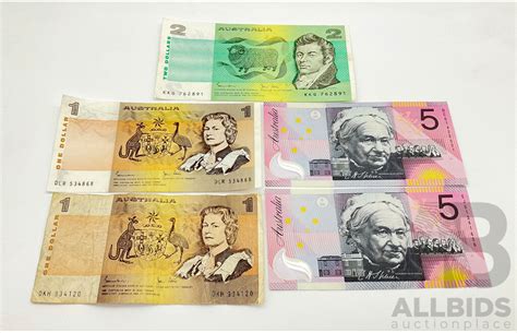 Two Australian Polymer $5 Notes - Lot 1479808 | ALLBIDS