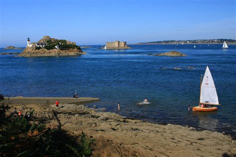 Baie de Morlaix : A voir, météo, monuments - Guide de voyage - Tourisme