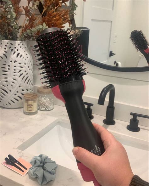 Round brush blow dryer | Hair dryer, Blow dryer, Round brush