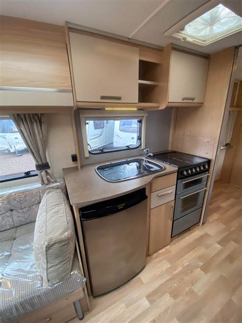 2012 Coachman Amara 560 - 4 Berth FIXED BED + END BATHROOM Caravan | eBay