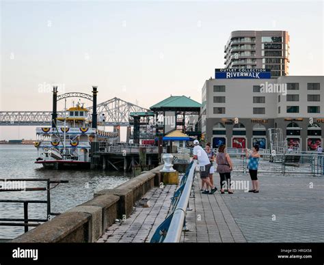 New Orleans Riverwalk Stock Photo - Alamy