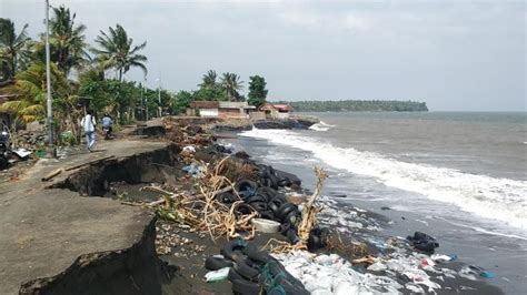 Dari 20,63 Kilometer Pantai Abrasi, Penanganan Tahun Ini Hanya 80 Meter ...