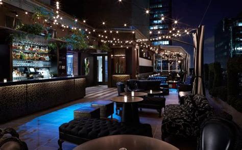 Breathtaking Rooftop Bar Designs and Latest Trends in Decorating