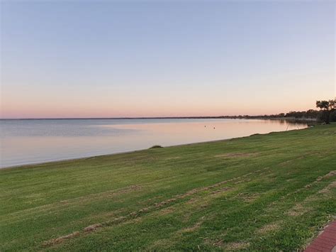 Lake Bonney - Barmera Visitor Information Centre