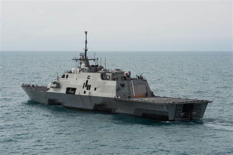 lcs-navy-frigate