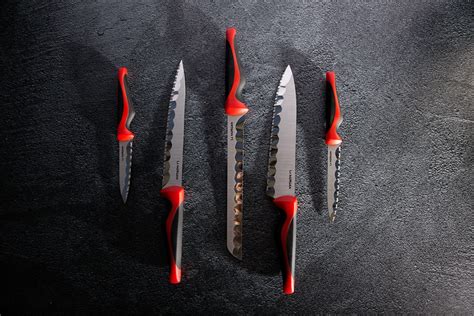 5 Piece Premium Knife Set in two-tone Black & Red