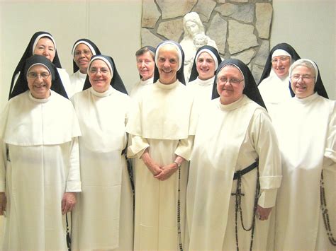 La Nueva Primavera: ANOTHER WAY TO BEAUTIFY THE CHURCHor10 REASONS NUNS SHOULD WEAR HABITS